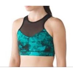 Lululemon meshed sport bra